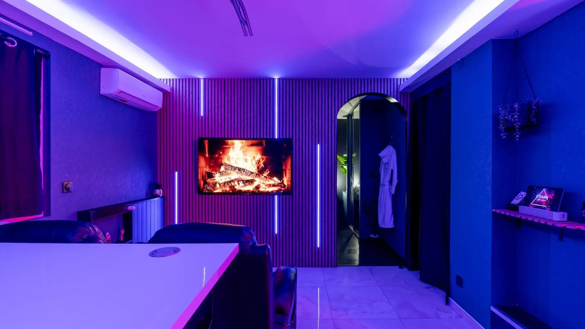 Toulouse Love Room, Suite Avec Spa Privatif