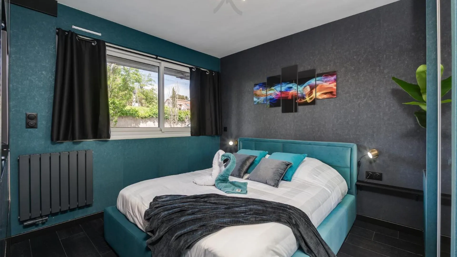 Toulouse Love Room, Suite Avec Spa Privatif 0*,
